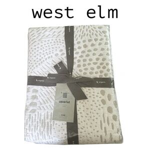 West Elm 🆕 Dots + Dashes Organic Cotton Coverlet • King/Cal. King • Frost Gray